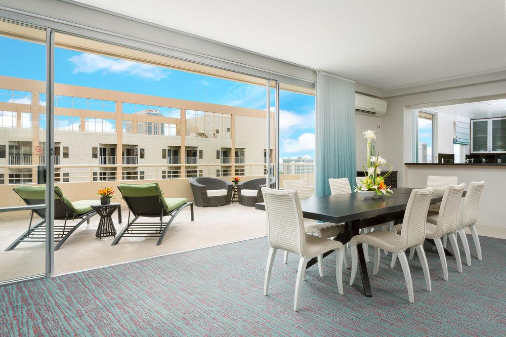 Courtyard By Marriott Waikiki Beach Honolulu Extérieur photo