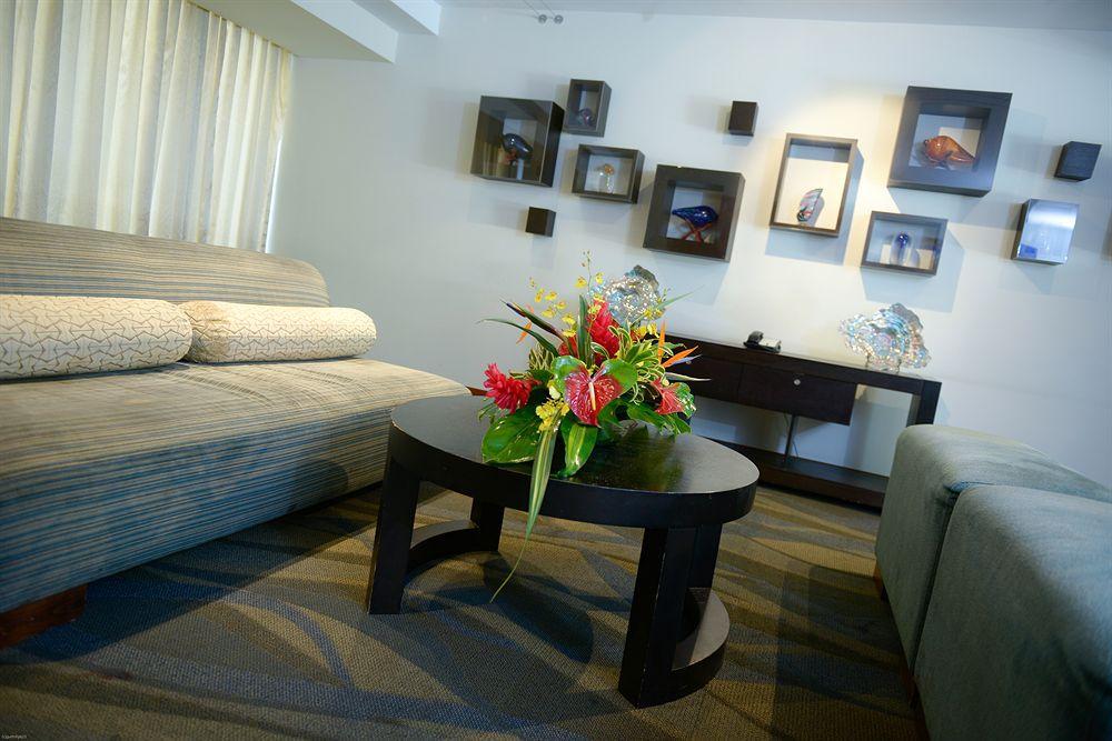Courtyard By Marriott Waikiki Beach Honolulu Extérieur photo